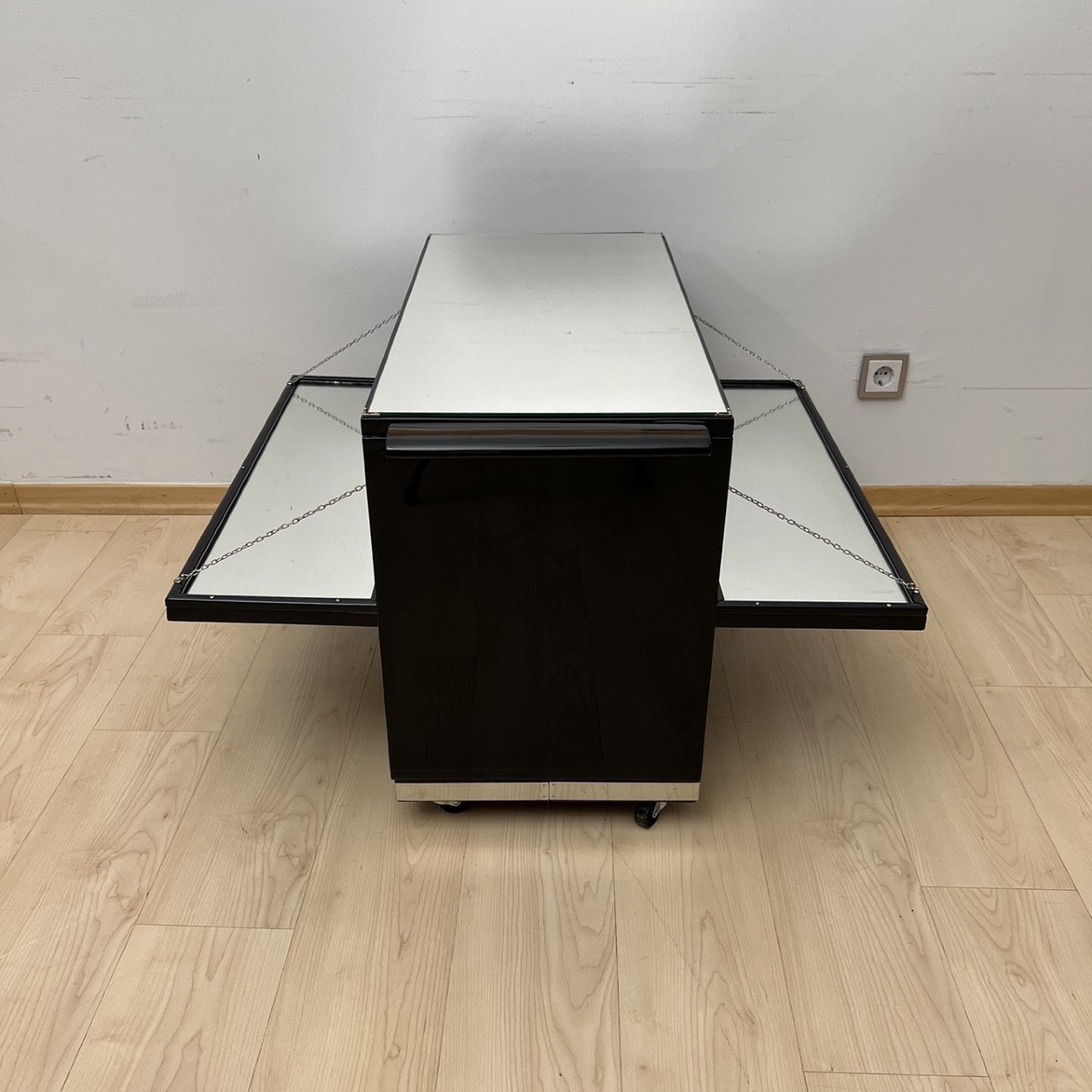 Art Deco Bar Cart, Piano Black Lacquer, Mahogany, Mirror, France, Circa 1930-photo-1