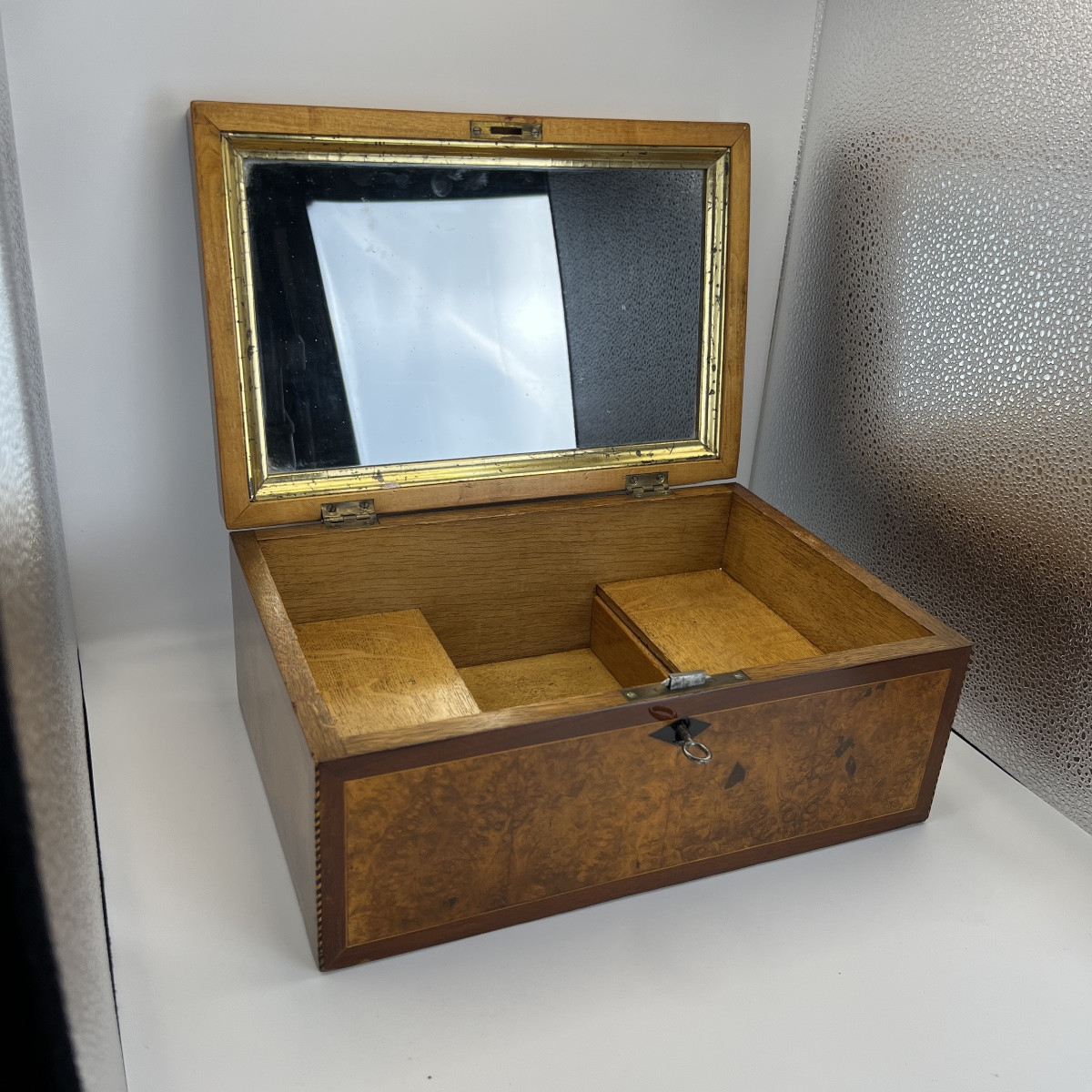 Biedermeier Box, Mahogany, Root Wood, Oak, Marquetry, Southern Germany, Circa 1840-photo-3