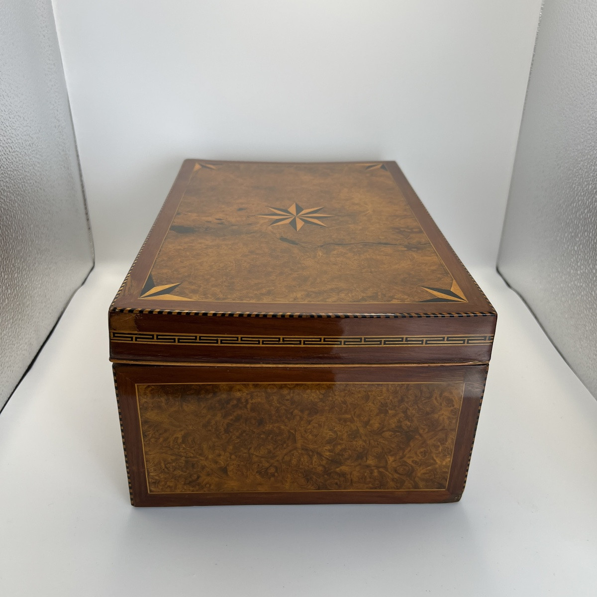 Biedermeier Box, Mahogany, Root Wood, Oak, Marquetry, Southern Germany, Circa 1840-photo-2