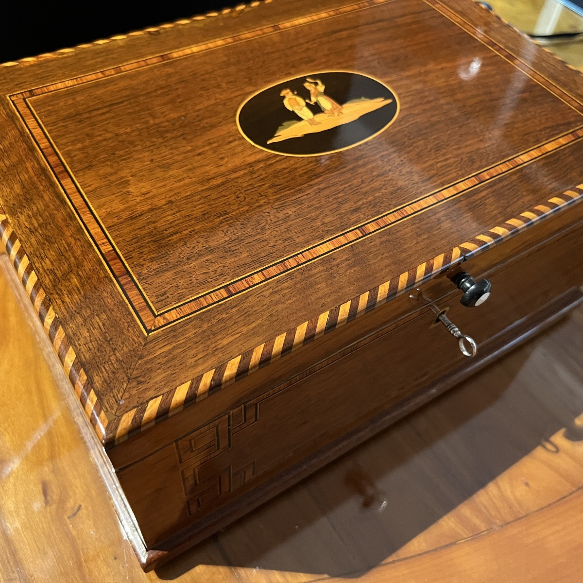 Biedermeier Box, Walnut On Oak, Marquetry, Southern Germany, Circa 1850-photo-3