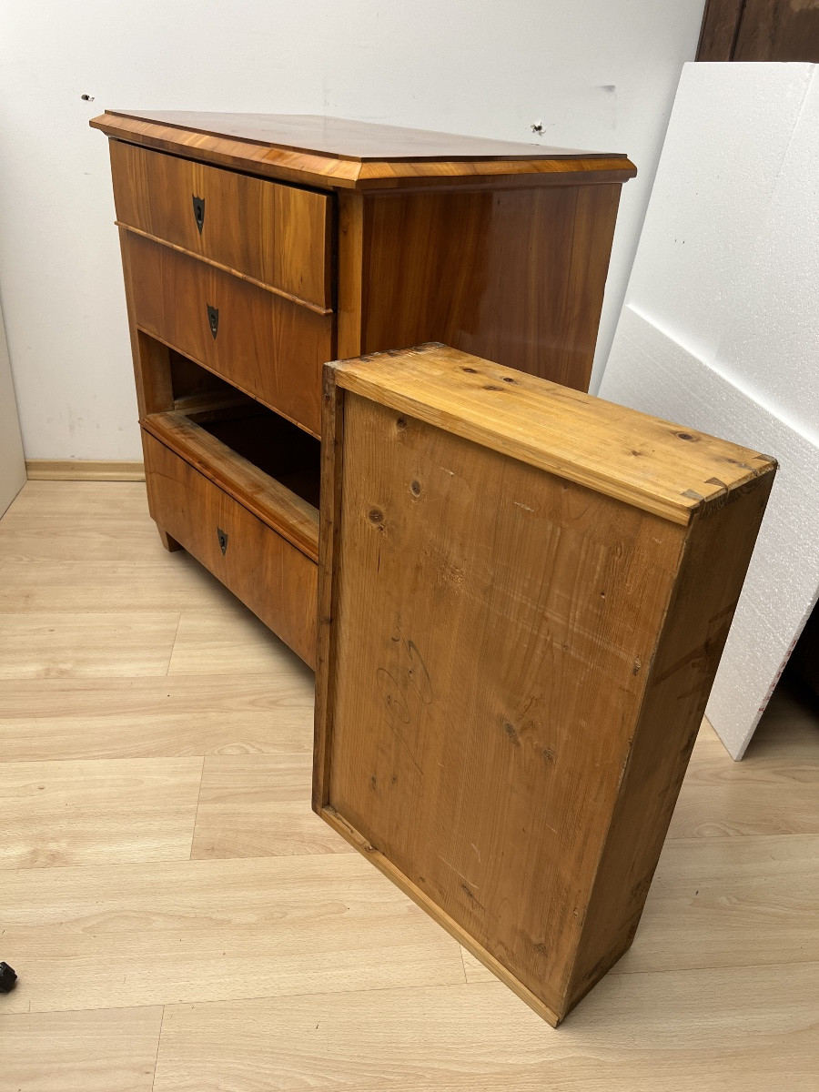 Commode Biedermeier, Merisier, Noircie, Sud de l'Allemagne, vers 1830-photo-7