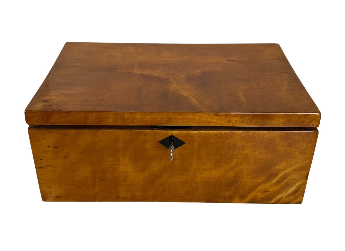 Late Biedermeier Casket, Solid Birch, Northern Germany, Circa 1840