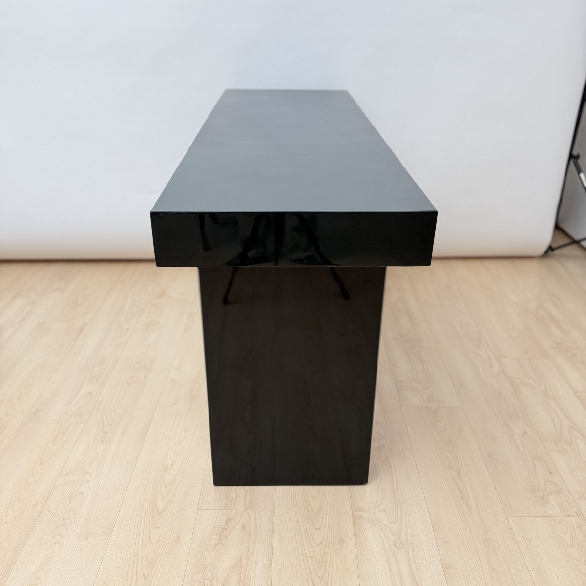 Designer Console Table, Green Lacquer, Walnut, Chrome, Italy, Circa 1970-photo-1