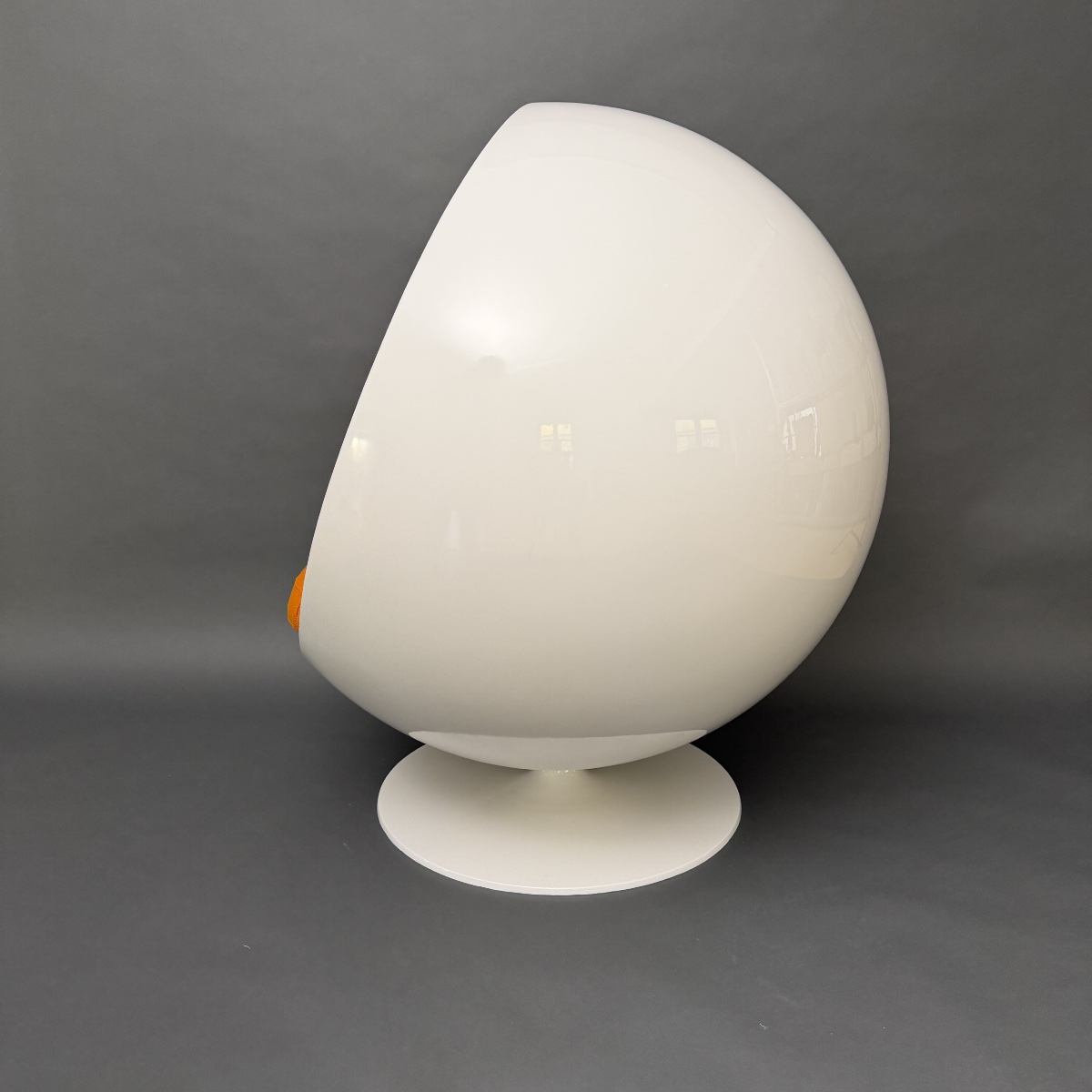 Original Asko Ball Chair, Eero Aarnio, White And Orange, Finland, 1960s-photo-1