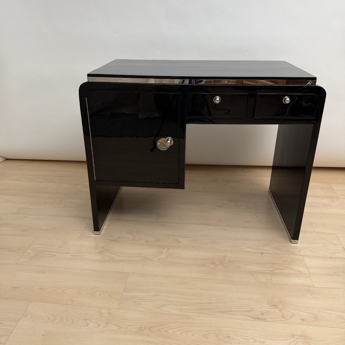 Small Art Deco Desk, Black Lacquer, Nickel, Mottled Maple, France, Circa 1930-photo-3