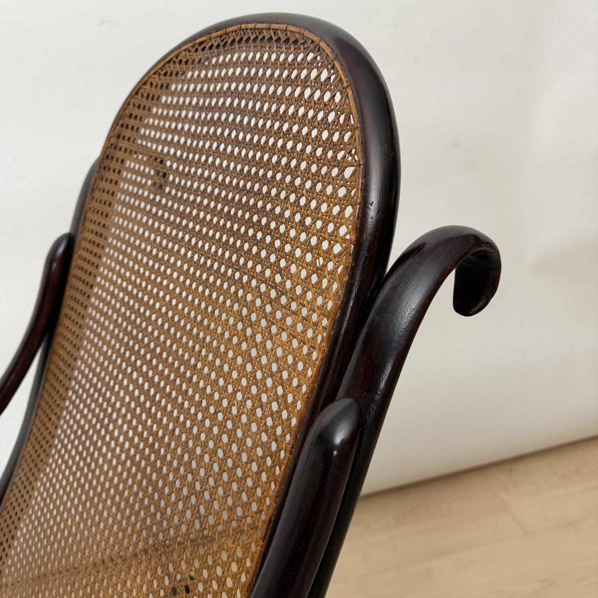 Art Nouveau Rocking Chair Made Of Bentwood, Austro-hungarian, Circa 1900-photo-2