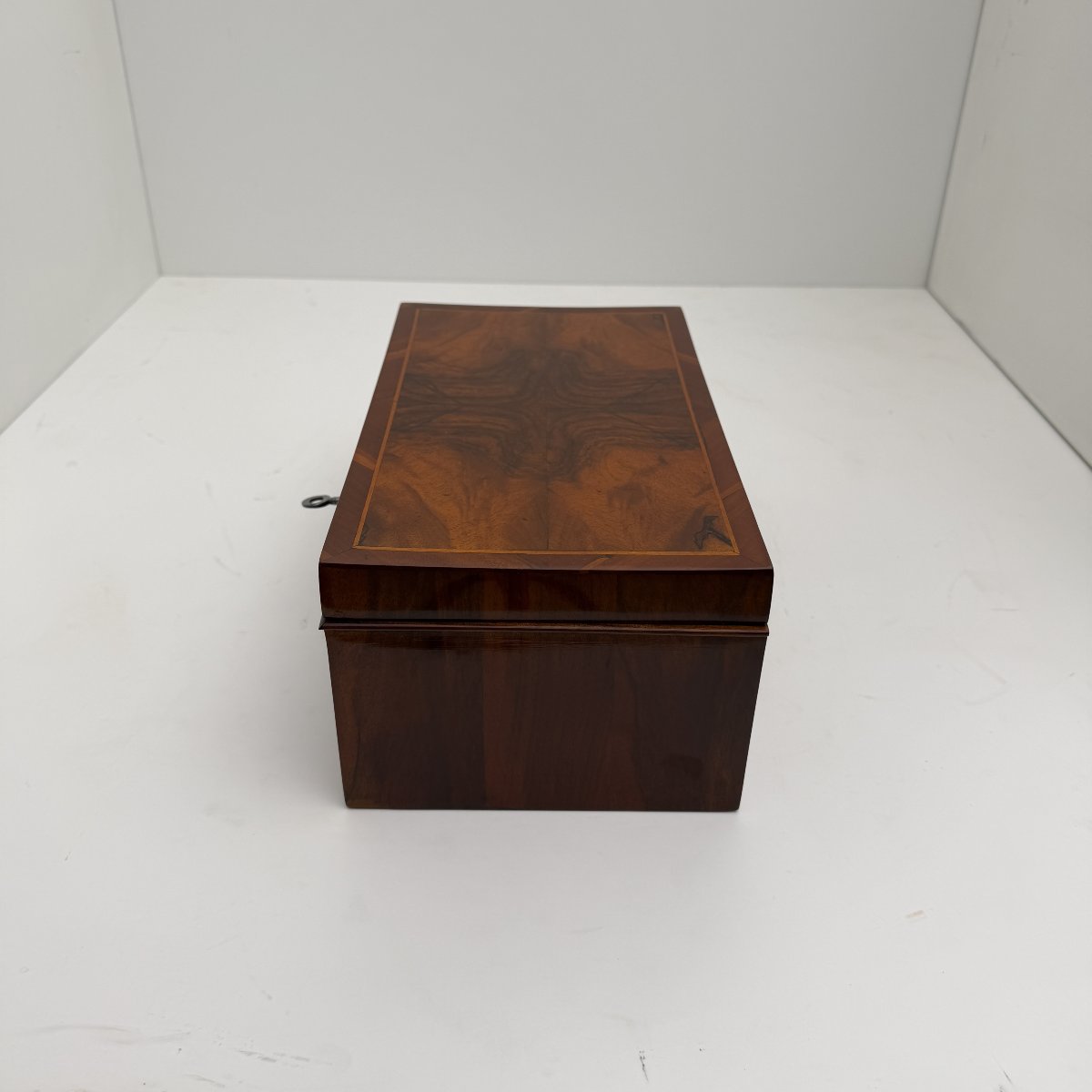 Coffret Biedermeier, noyer, érable, sud de l'Allemagne, vers 1860-photo-3