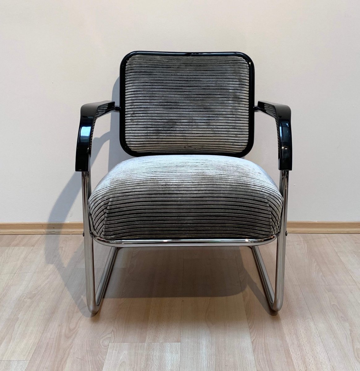 Fauteuils Bauhaus Cantilever Steeltube, Nickel, Noir, Velours, Allemagne, Vers 1930-photo-1