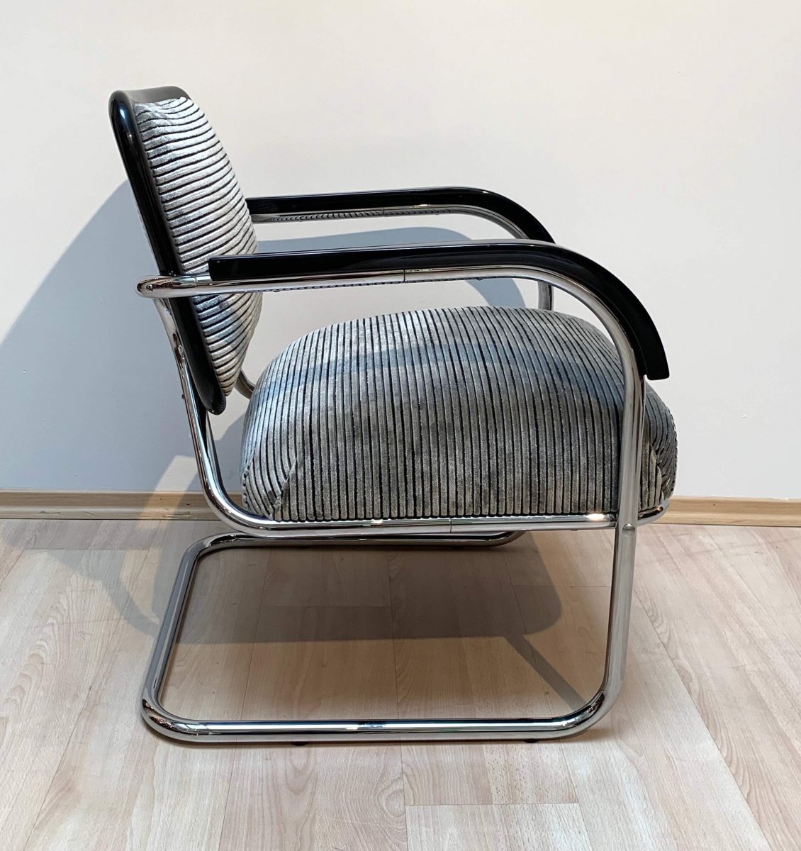 Fauteuils Bauhaus Cantilever Steeltube, Nickel, Noir, Velours, Allemagne, Vers 1930-photo-2