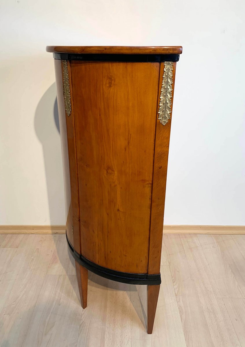 Biedermeier Demilune Half Cabinet / Console, Cherry Wood And Brass, France, Circa 1810-photo-4