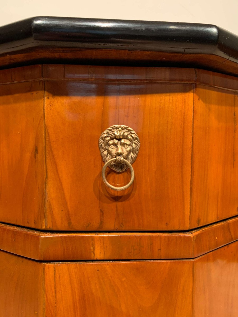 Twelve-sided Biedermeier Drum Table, Cherry Veneer, Austria, Vienna, Circa 1830-photo-6