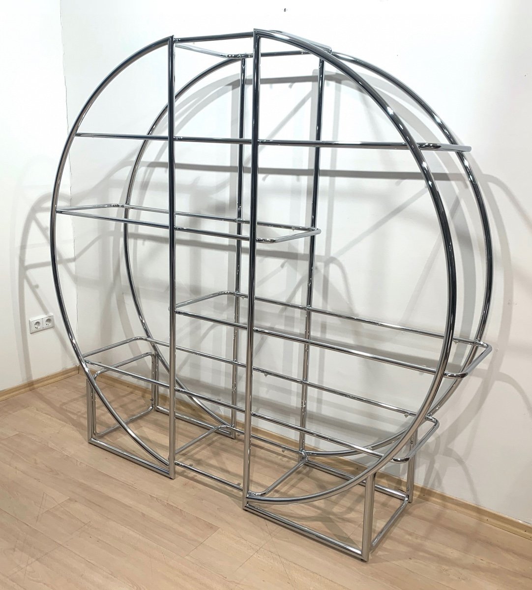 Bauhaus / Art Deco Style Round Shelf, Chromed Steel Tubes And Glass, Germany Circa 1960-photo-1