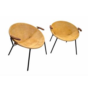 Pair Of ‚balloon’ Lounge Chairs By Hans Olsen, Yellow Suede, Denmark Circa 1960