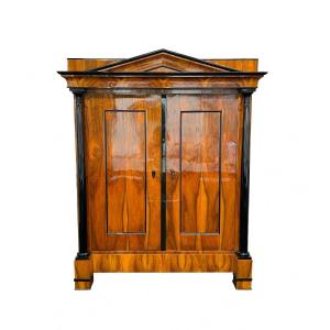 Armoire Biedermeier, Placage De Noyer, Allemagne Centrale Vers 1825