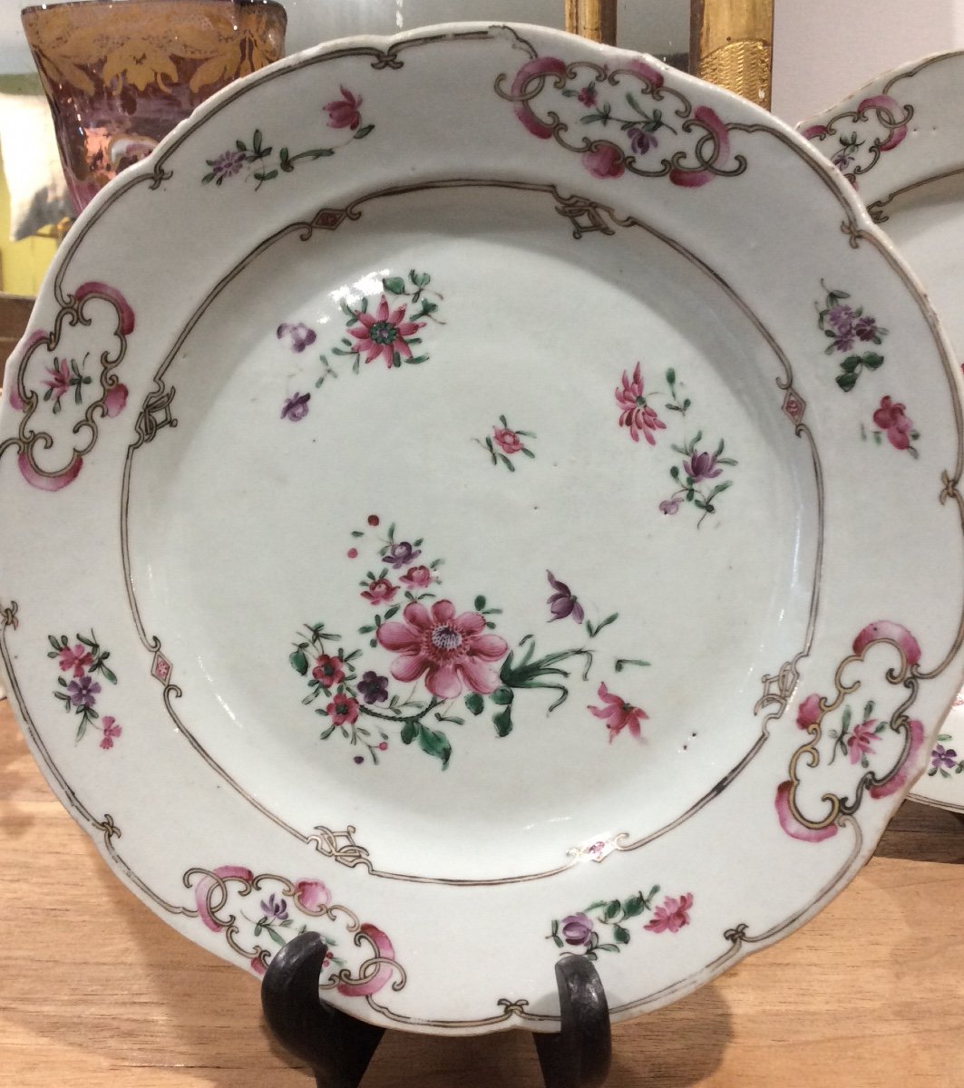 Paire D’assiettes En Porcelaine De La Compagnie Des Indes XVIII ème Siècle -photo-2