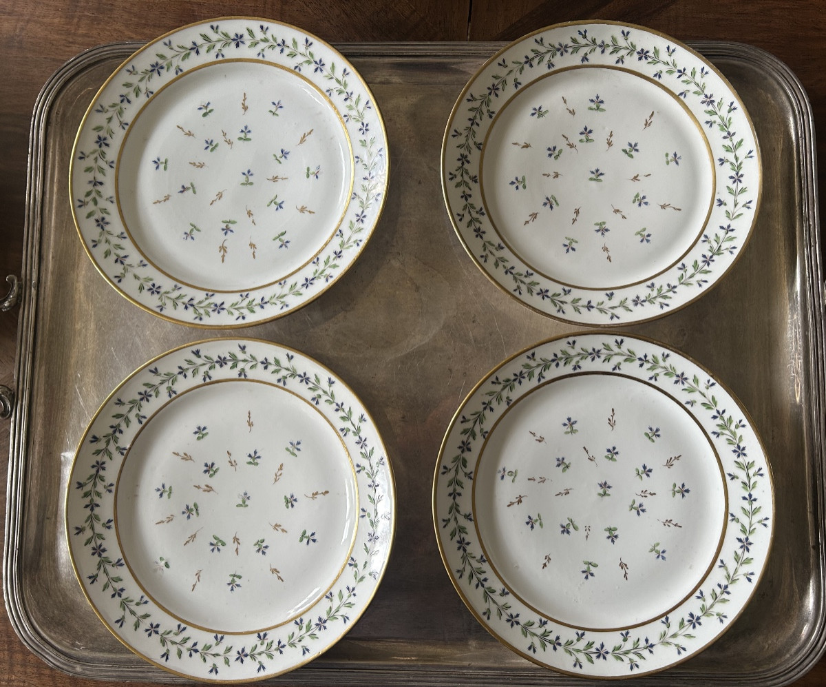 Ensemble de 10 pièces en porcelaine Manufacture de Monsieur , Clignancourt,barbeaux vers 1785-photo-2