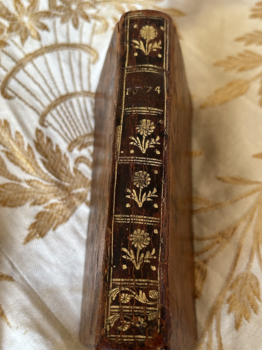 Almanach De Versailles Year 1774-photo-2