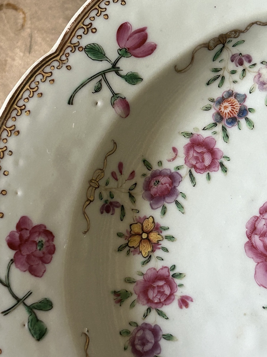 Série de 8 assiettes en porcelaine Compagnie des Indes époque Qianlong vers 1735 1750-photo-3