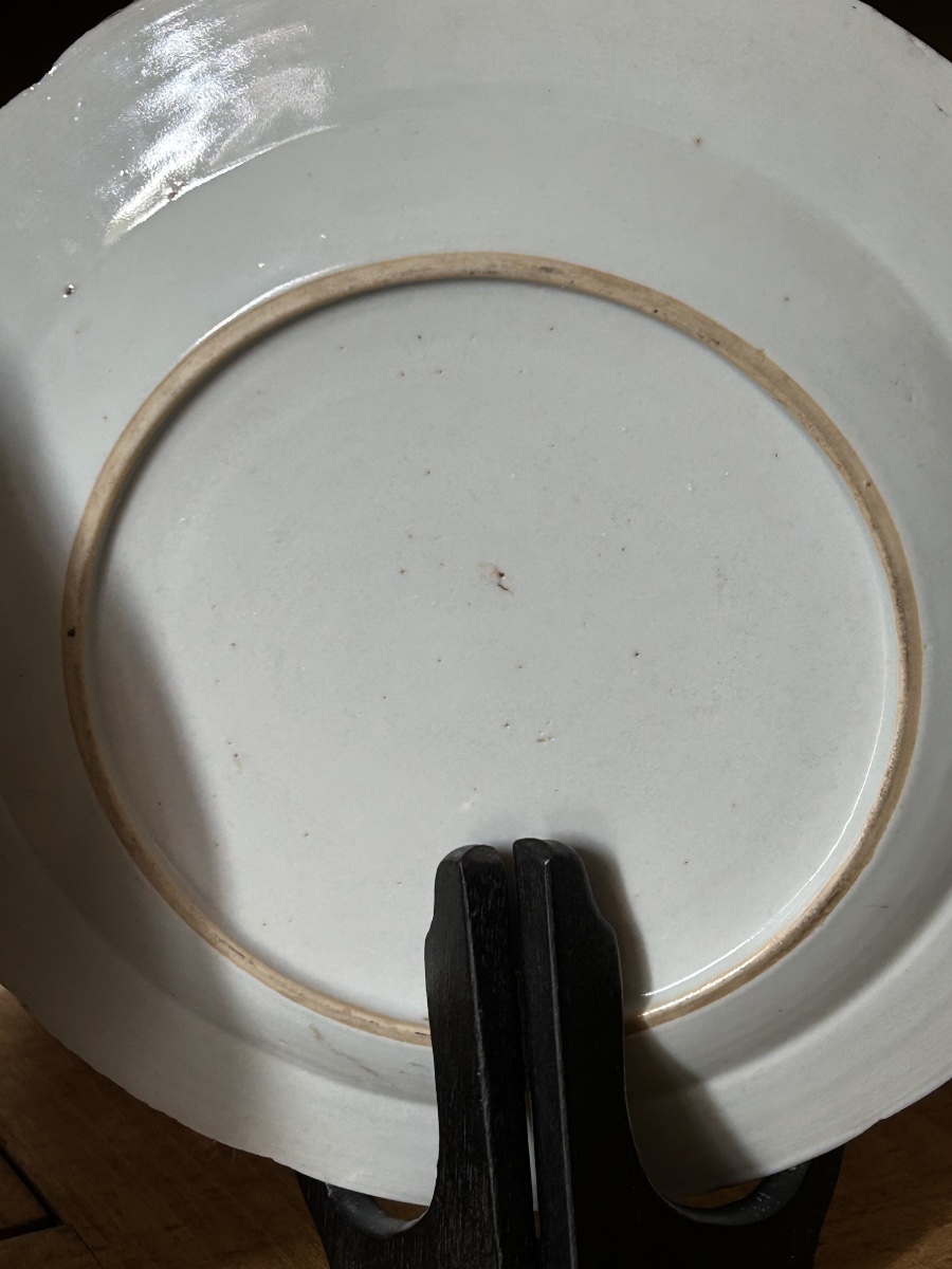 Paire d’assiettes en porcelaine de la Compagnie des Indes Epoque XVIII ème siècle -photo-2