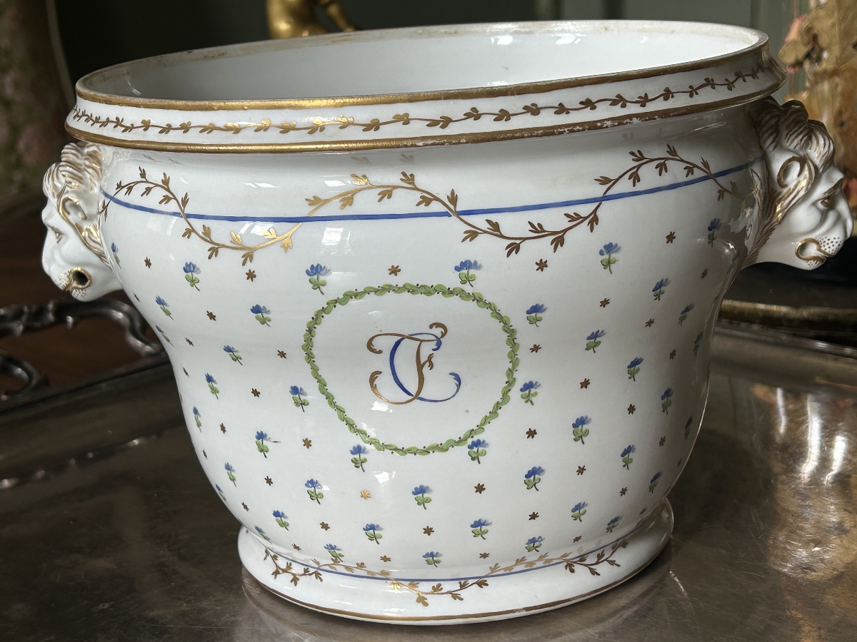 Rafraîchissoir à bouteille Manufacture de la Reine Rue Thiroux vers 1785