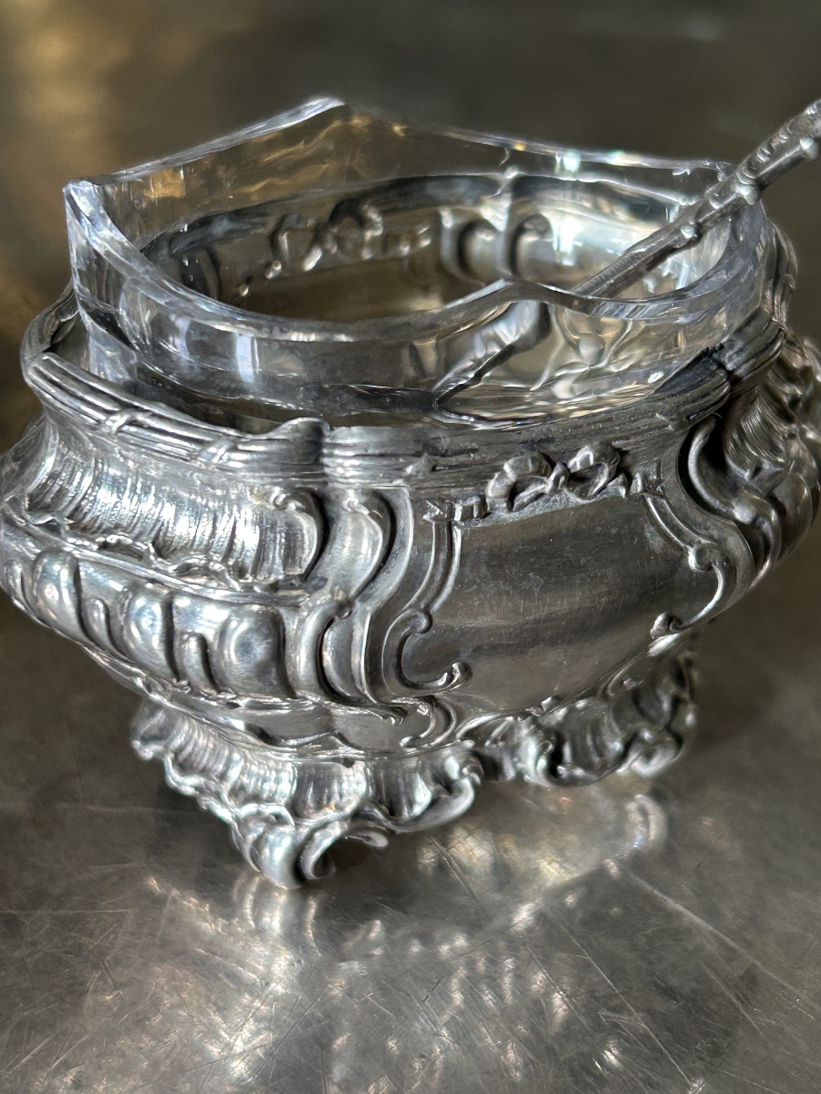 Paire de salerons en argent et leurs cuillères de style Rocaille fin du XIX ème siècle -photo-3