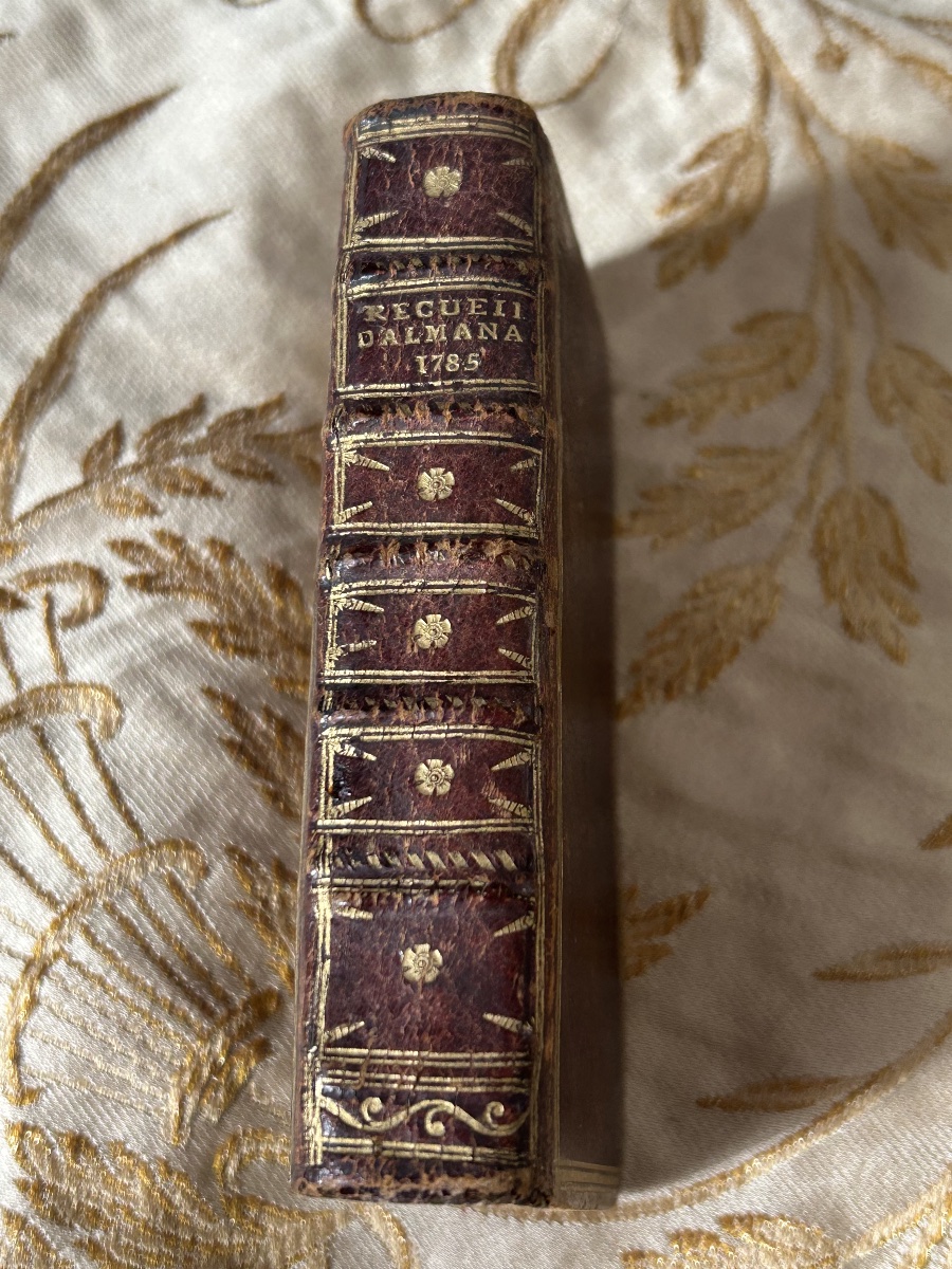 Almanac Collection For The Year 1785: Royal Almanac, Court Calendar, And Mignonne's New Year's Gifts-photo-4