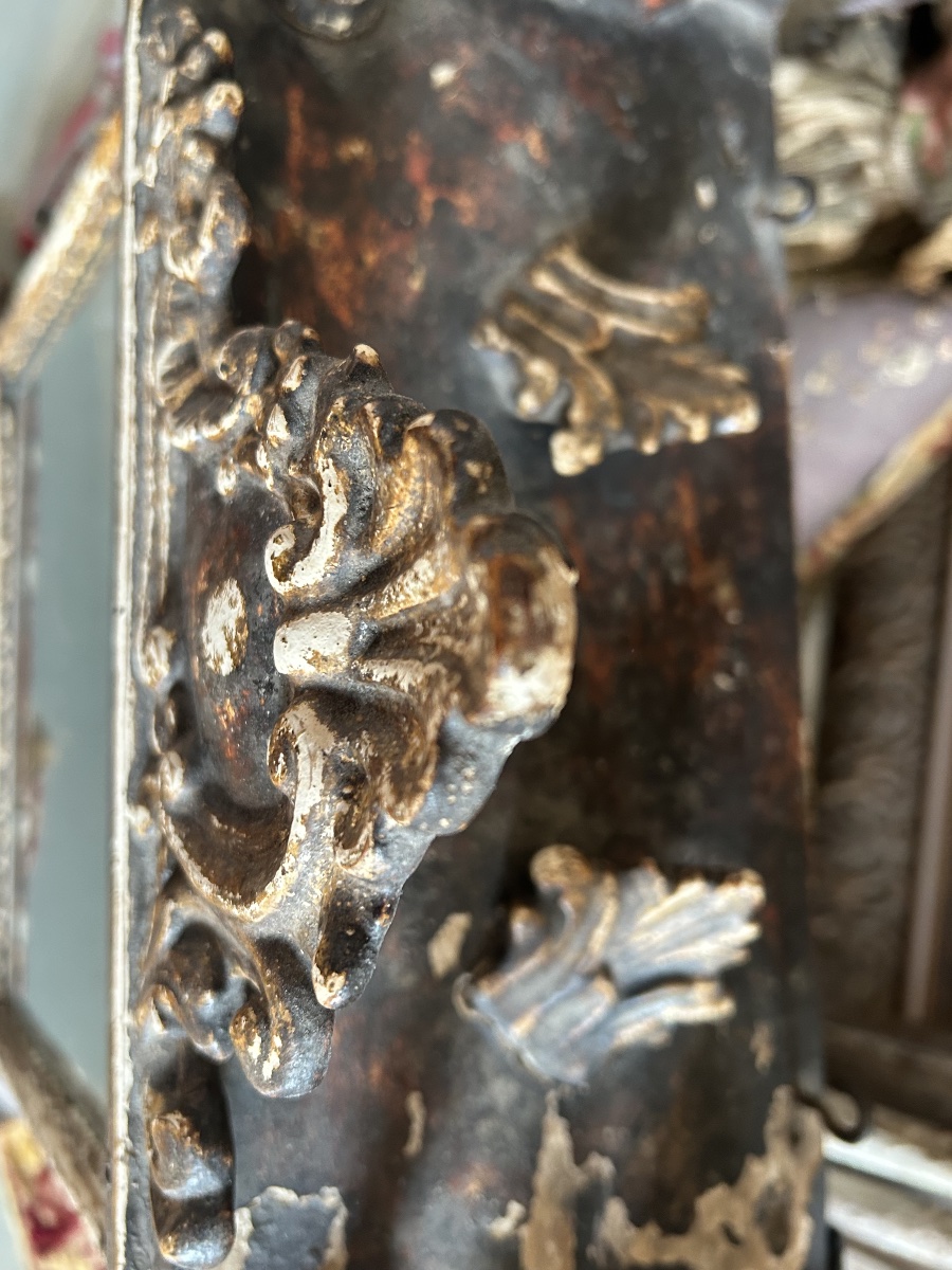 Small Display Case Or Reliquary From The 18th-century Rococo Period -photo-4