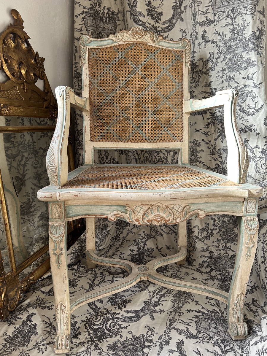 Fauteuil Canné de style Régence Louis XV