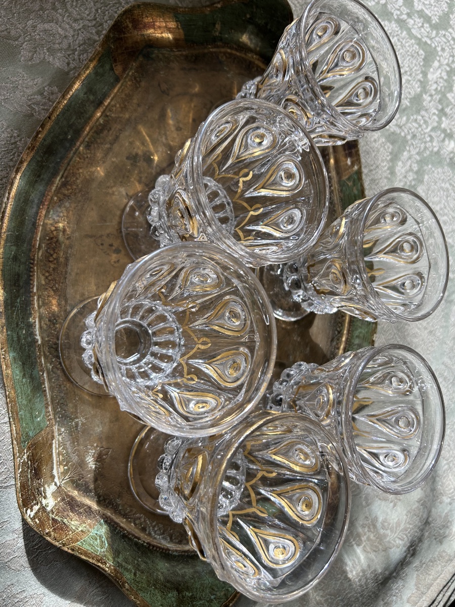 Suite de 6 verres ou gobelets sur pied en cristal de baccarat époque Charles X Louis Philippe-photo-4