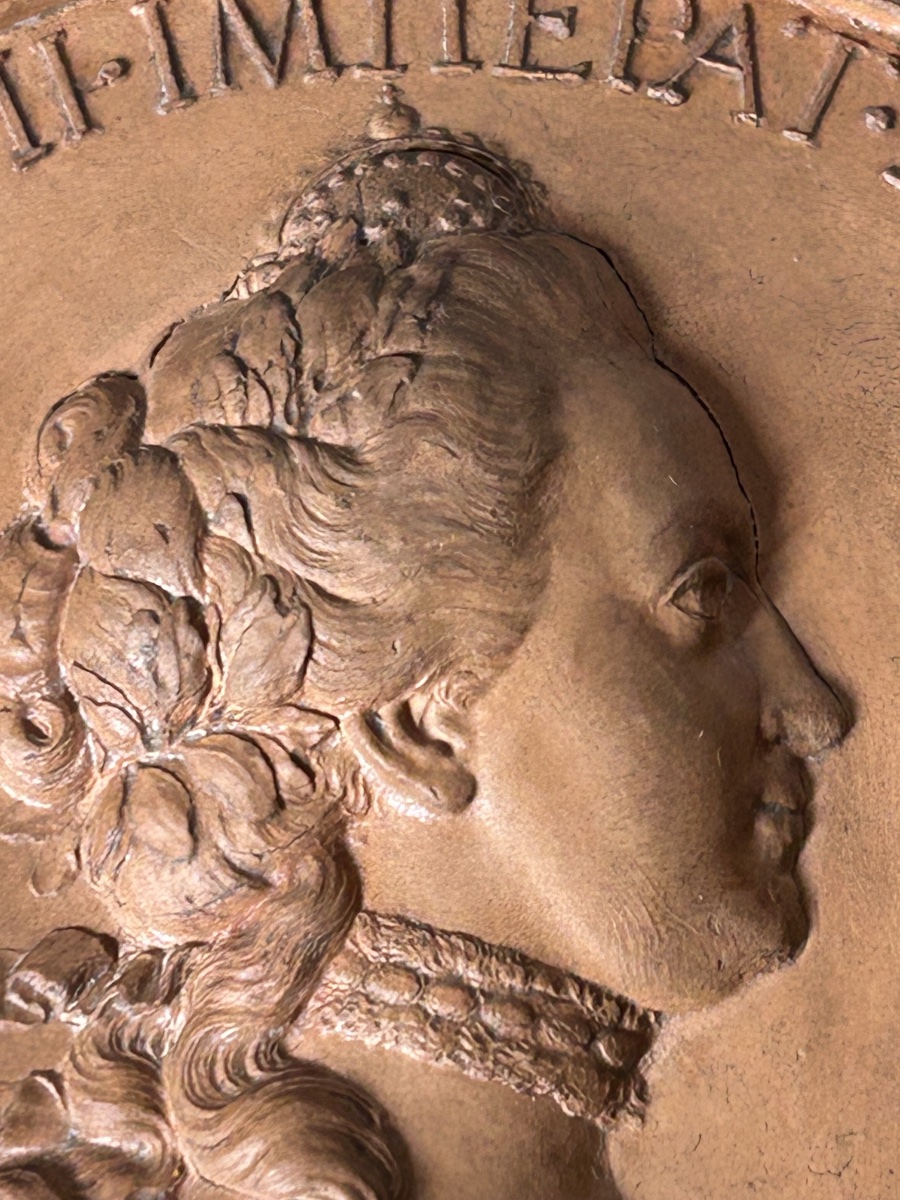 Terracotta Medallion Depicting A Profile Portrait Of Empress Catherine Ii, After Nini-photo-2