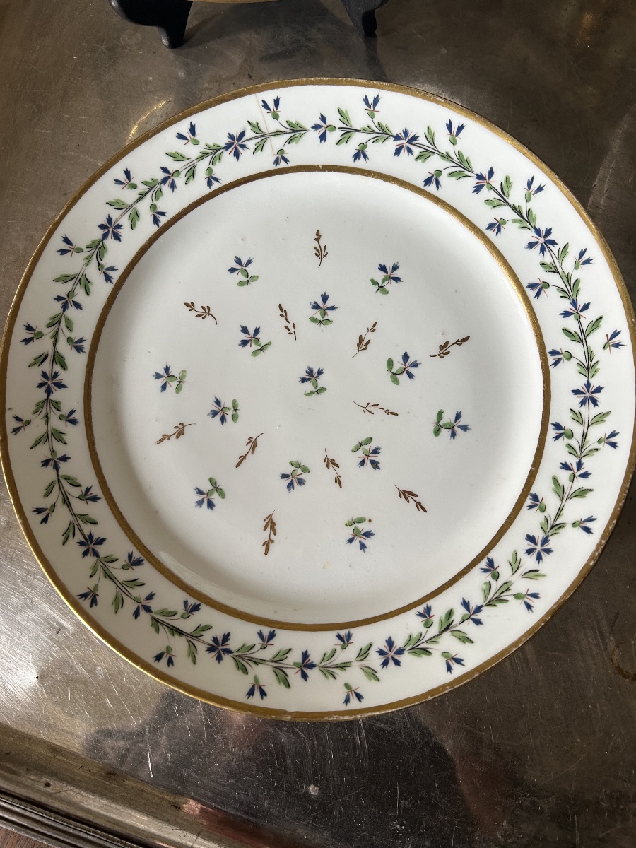 Set Of Six Porcelain Plates Attributed To The Manufacture De Monsieur (clignancourt) -photo-1