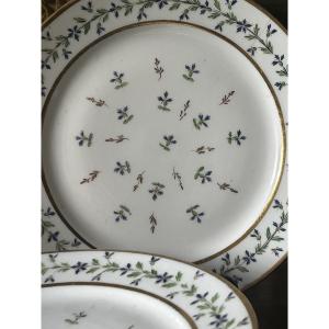 Set Of Six Porcelain Plates From The Manufacture De Monsieur (clignancourt), Louis XVI Period
