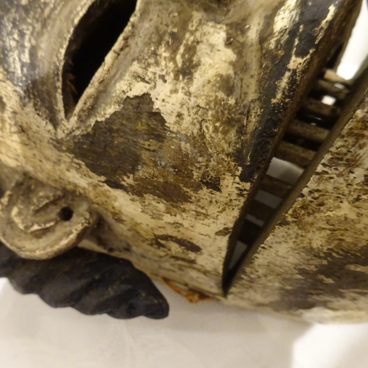 Elu Ogoni Articulated Mask-photo-2