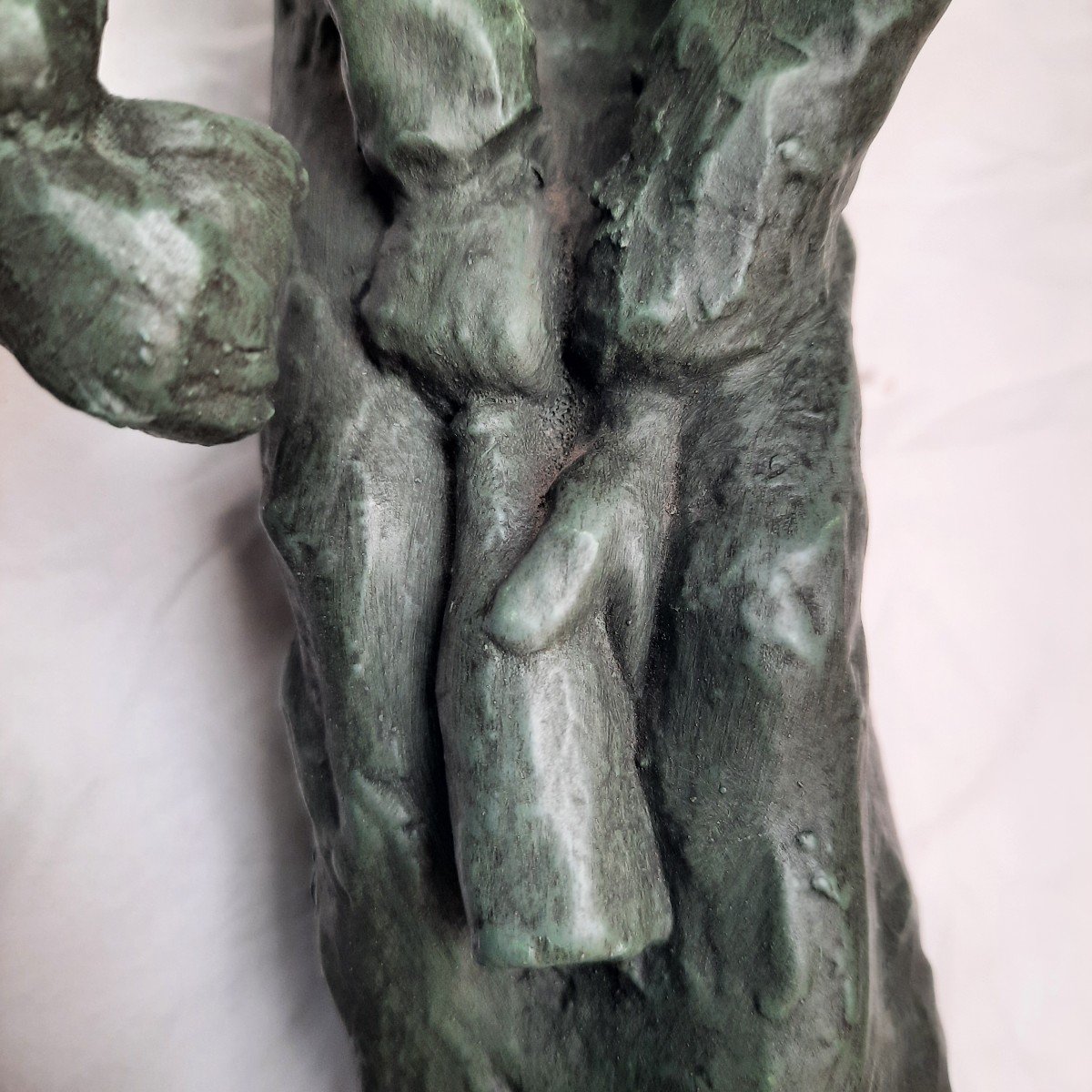 ;;; Et Dieu Dans Tout çà ?;;;; Sculpture En Terra Cotta Patine Vert Bronze -photo-3