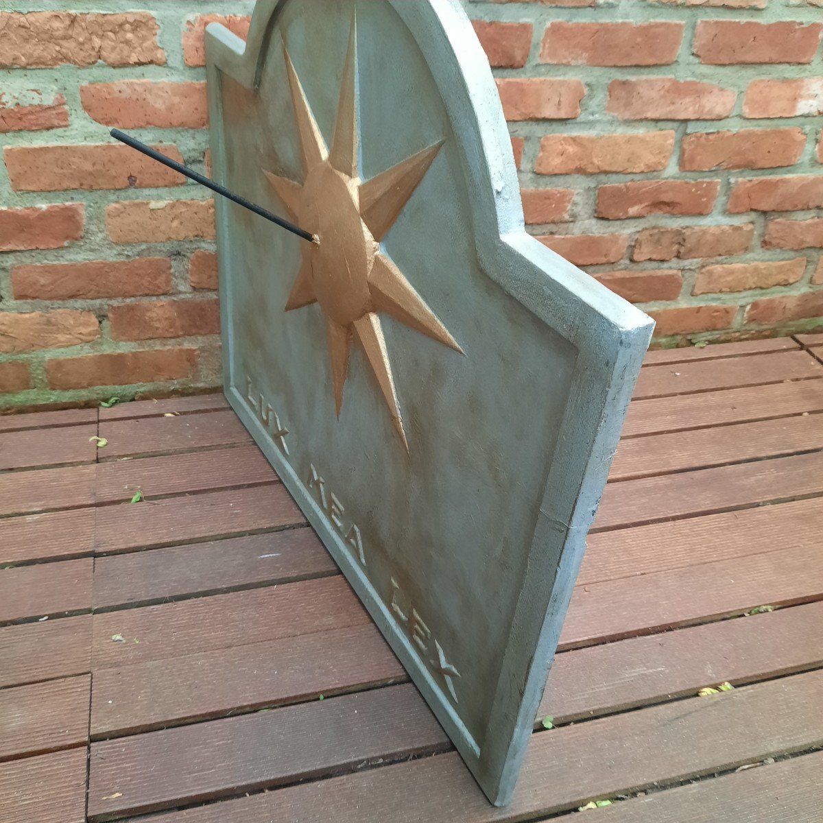 Lux Mea Lex Sundial-photo-4