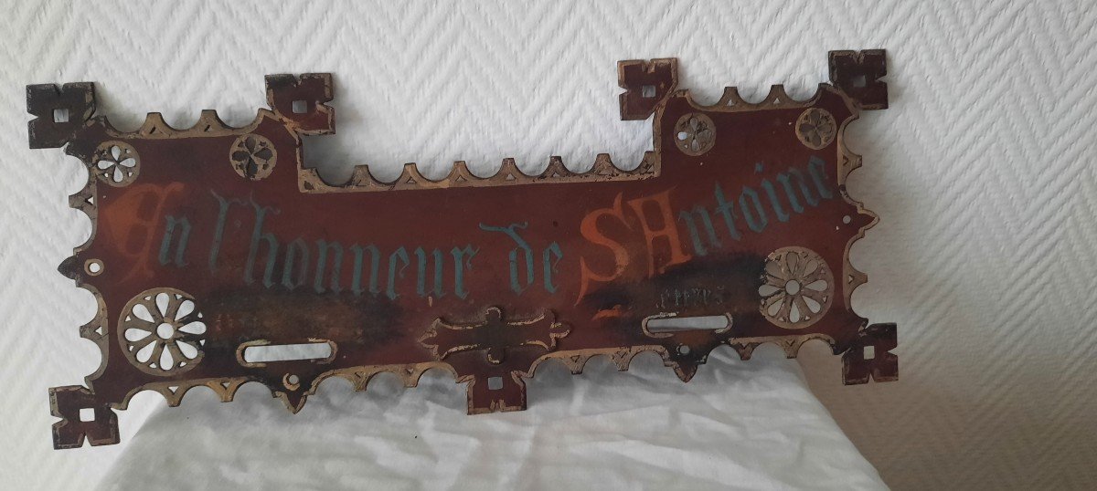 Un Tronc Gothique Pour Saint Antoine