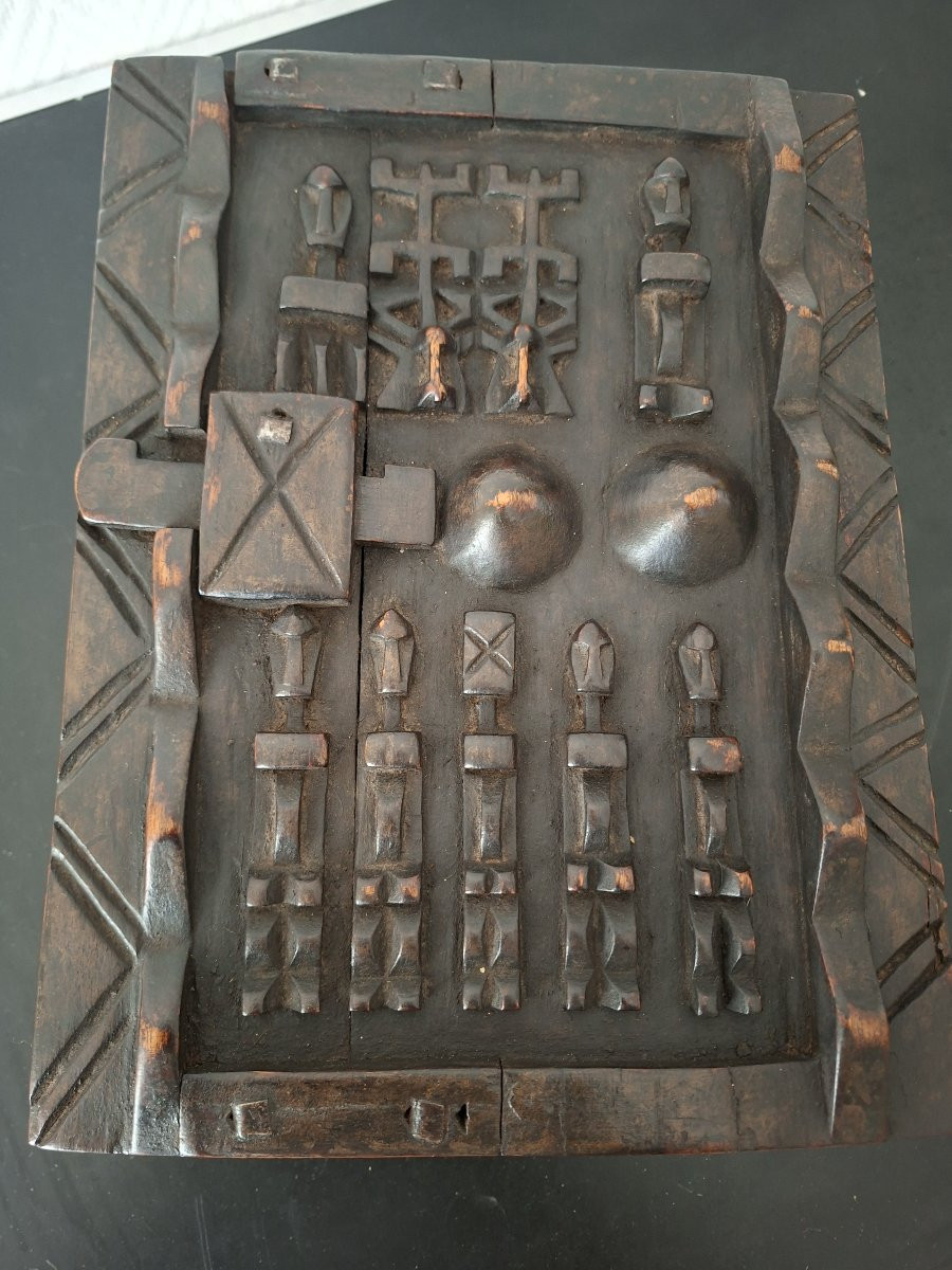 Coffre à Tresors Et Cosmogonie Dogon-photo-1