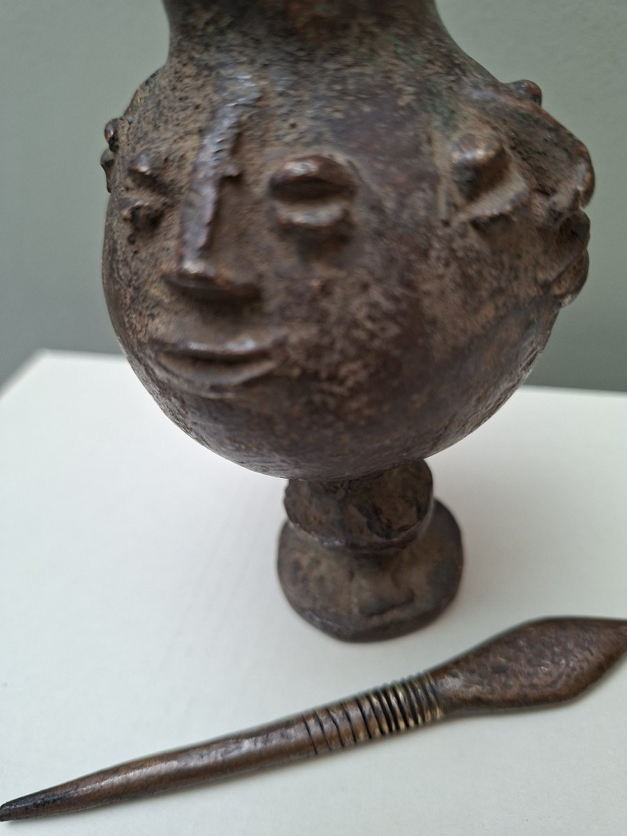Bronze Kohl Pot From The Luba Ethnic Group.....-photo-2