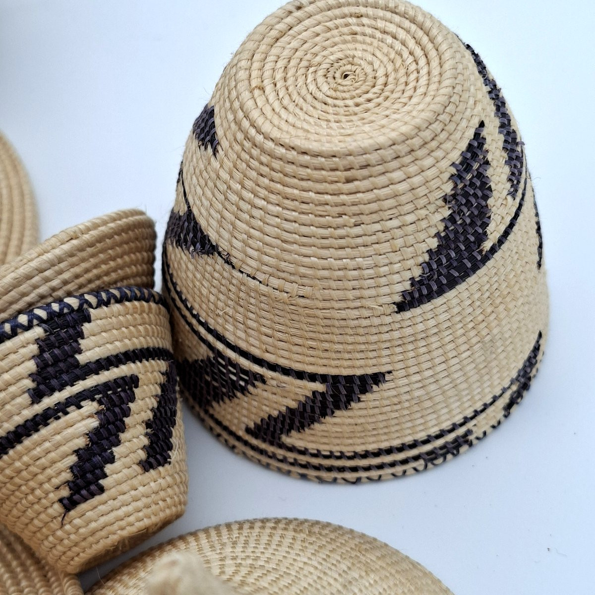 ensemble de paniers gigogne tutsi-photo-1