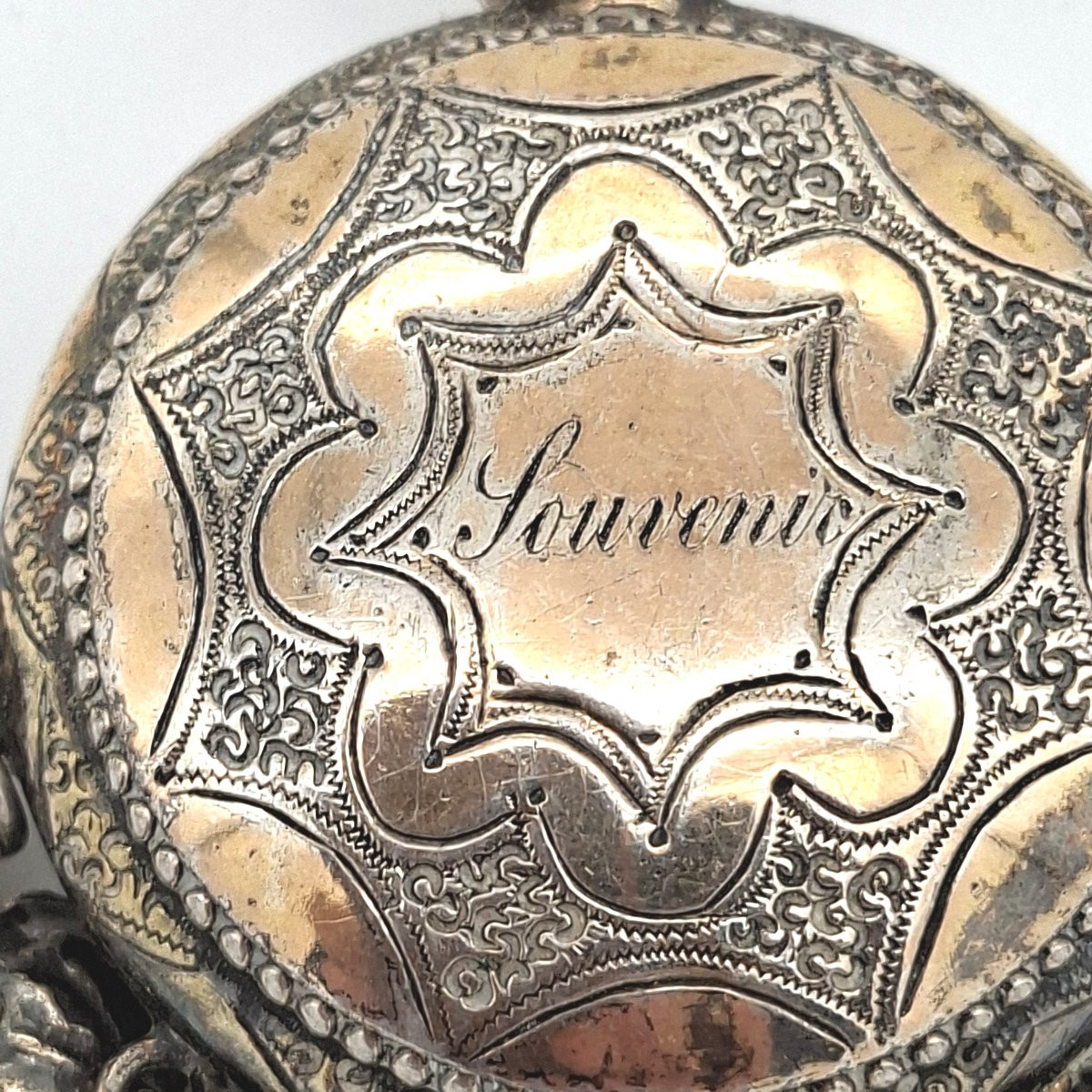 HOCHET SIFFLEUR ARGENT ET NACRE DE LA NOUNOU-photo-3