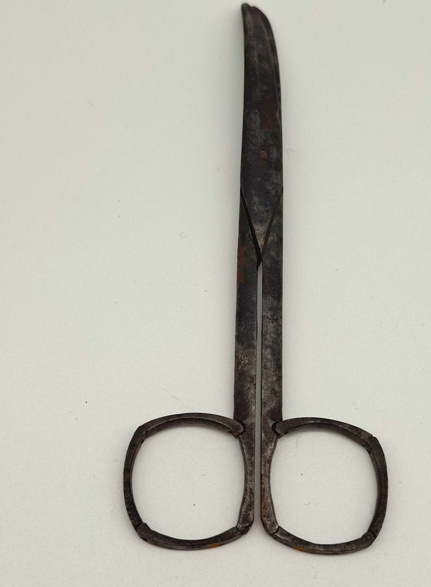  CISEAUX CHIRURGIE HAUTE EPOQUE-photo-2