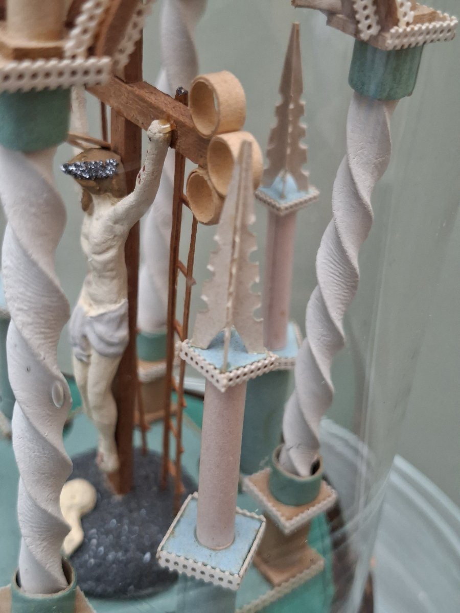 GLOBE PASSION  pavillon gothique dévotion populaire -photo-4