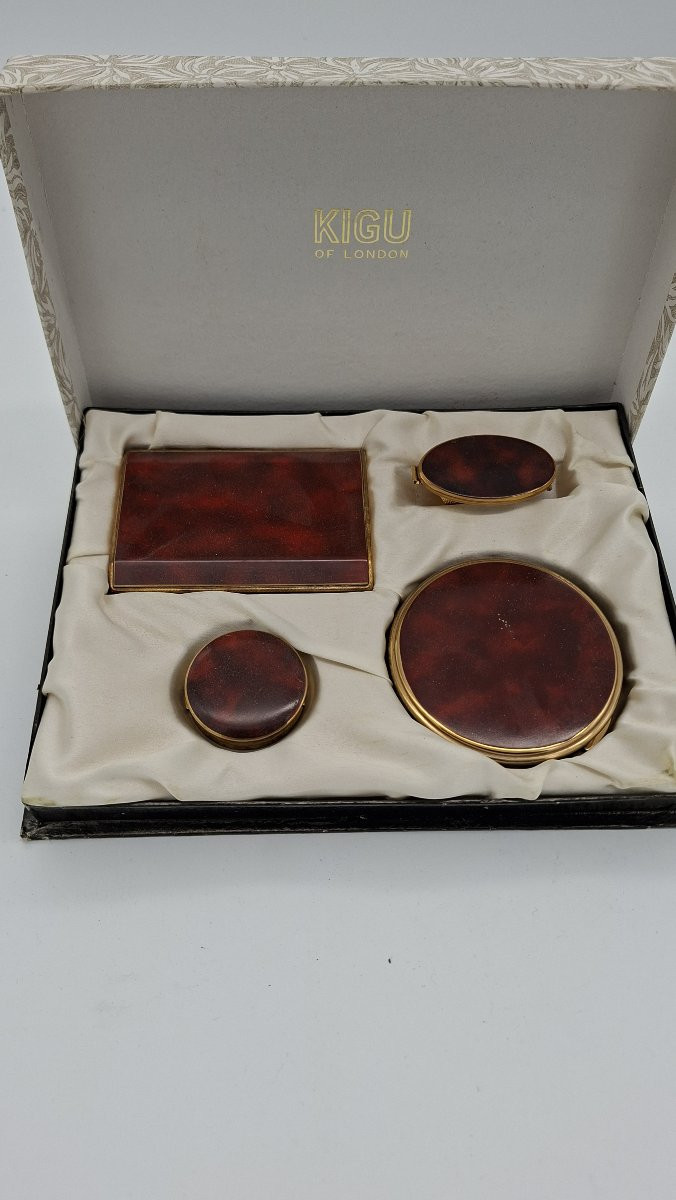 trois coffrets de dame au charme désuet... vintage-photo-2