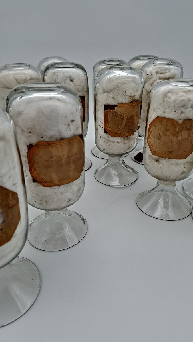 19th-century Collection Of Glass Monstrances-photo-5