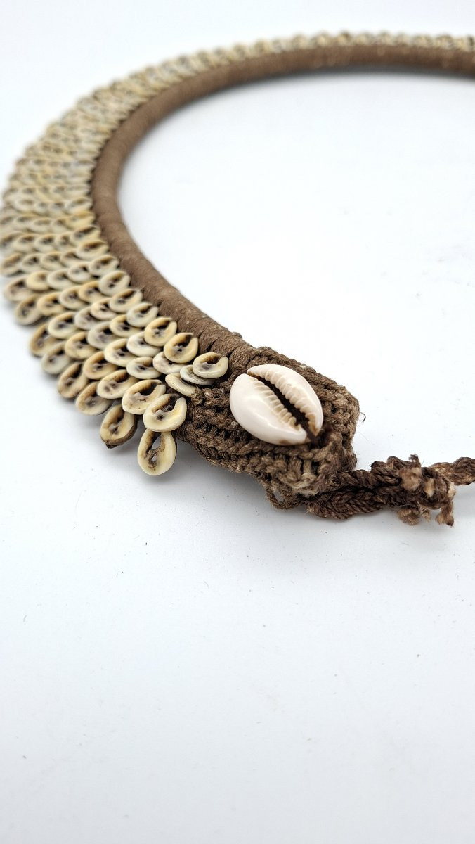 collier pectoral  ethnique corde et cauris..-photo-2