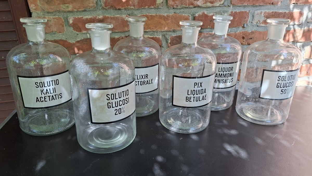 Set Of Large Enameled Pharmaceutical Emergency Bottles-photo-3