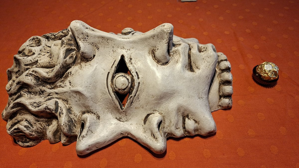 masque papier mâché janusien -photo-4