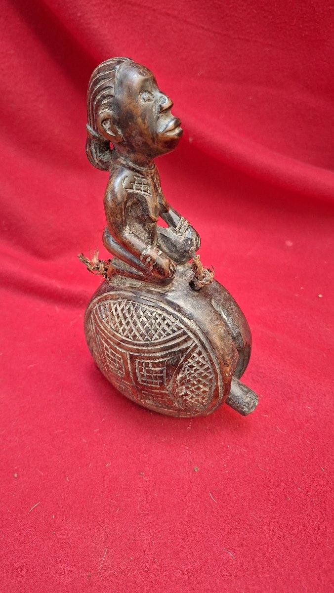 CLOCHE DIBU BAOULE YOMBE DU CONGO