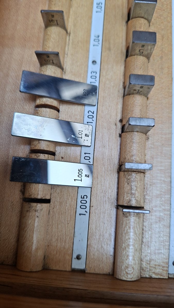 High-precision Zeiss Metrology Abaci In A Shuttered Cabinet.-photo-4