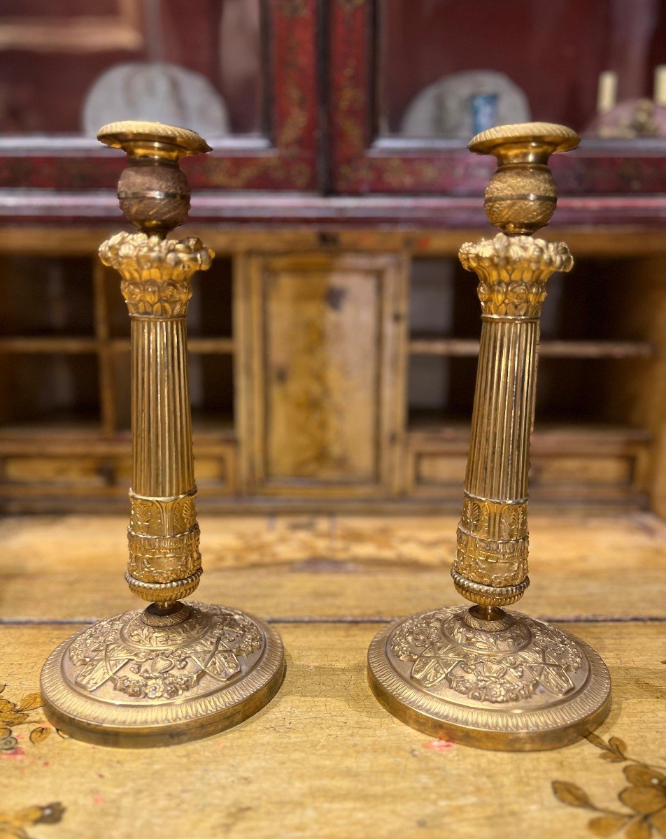 Paire De Candélabres En Bronze Doré. France, Période Empire.